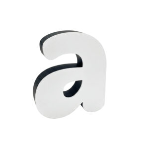 Letras Blanco y Negro para Atornillar en Exteriores